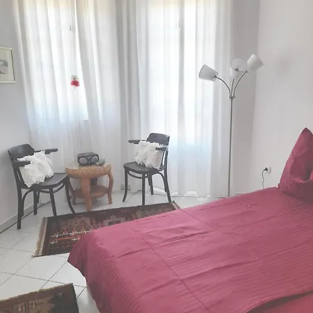 Apartment In Alsoers Mit Garten Und Terrasse Alsoors